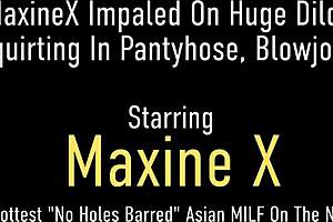 Curvy cougar Maxine X rides big toy and sucks hard