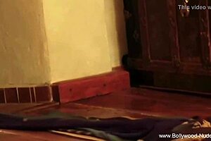 Steamy dance routine at night time makes the dancer horny