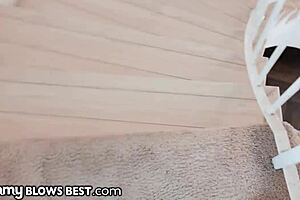 Stepmother with a secret: porn star mom blows best