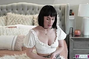 Olive Glass Demands Her Wet Pussy Filled! Blowjob, Doggy, And Riding Action!