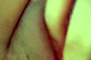 Indian babe rubbing her slutty cunt before work!