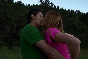 Sexy Colombian gives blowjob to boyfriend and fucks him to cum