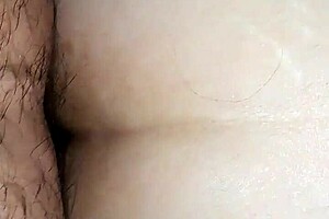 Wife enjoys amateur moments with her partner