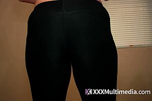 feeling aroused by latina bodybuilder alexis rain's jerk off instructions