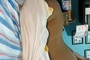 She doesn't realize I'm recording her bent over in doggystyle, latina amateur.