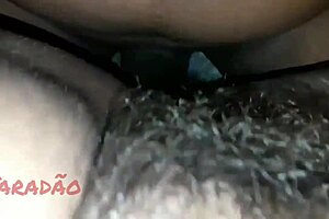 Sin rabo: a latina tale of subtle desires