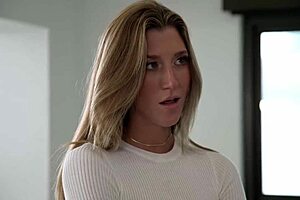 I ride my handyman like a cum slut, thanking him with my tight pussy and tits 😈