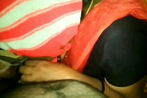 Beautiful aunty gives a good doggy style and a great handjob in the bathroom