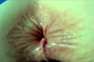 Milf Shows Off Her Sexy Bubble Butt In Ass Play