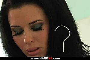 Classy mature babe getting fucked in stockings