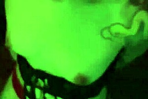 beautiful bondaged tattooed girlfriend sandraxo1 in homemade video