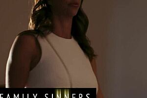 Gorgeous Alexis Fawx and Jake Adams Fucking Sideways in Family Sinners Fantasy