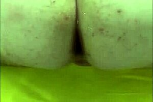 Amateur couple’s bareback action in homemade porn