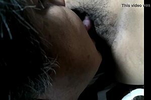 Chupando Vagiana Mojada With Mature Mommy Slut Action