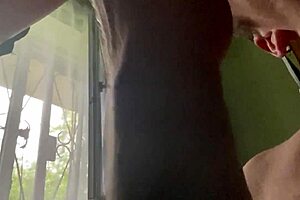 Distracted From Work By Phone Sex With Russian Amateur