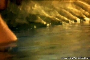 Expert Indian milf dances nude with ripped clothes!