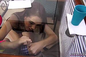 petite teen sucks stepbro's banana in casting interview! 🍌