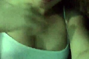 Look at this cute Japanese teen in a wild scandal!