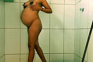 Beautiful 9 months pregnant amateur Latina in action