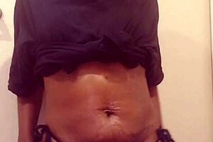 Naejae Squirts Wet Cum After Teasing Striptease And Cumshot