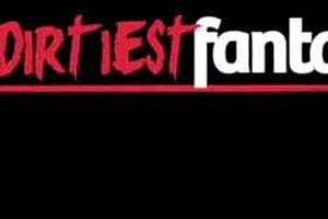 Hodim naokoli in se drkam, potem dobim piško od twinka