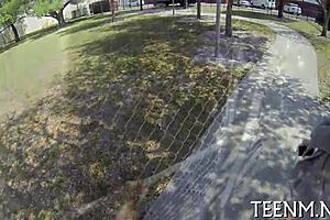 Young girl Scarlett Sawyer gets her pussy hole filled