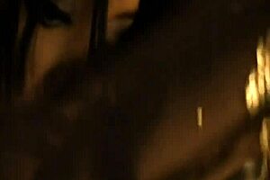 seductress indian milf dancer strips