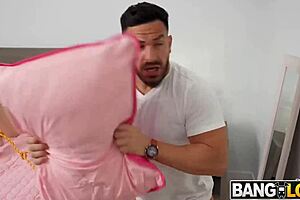 Stepdaughter Learns Deepthroat And Doggy From Peter Green