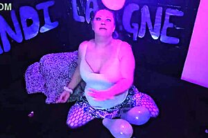 Cute Milf Kandi Laigne Enjoys Balloon Popping Fetish In Sfw Video