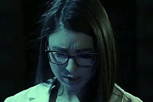 Lesbo babe got drenched with squirt in mouth during steamy threeway