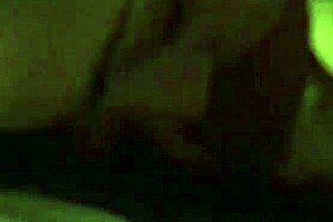 mature slut knows how to suck 😏