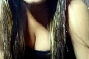 My stepsister masturbates and fantasizes about sex! 😍