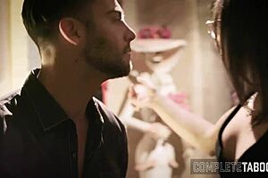 extreme teen sucks before getting a facial