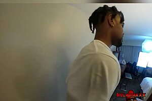 Hot milf goes deepthroat and cunilingus with bbc