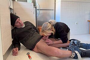 Hot wife intensely sucks plumber's monster cock in kitchen