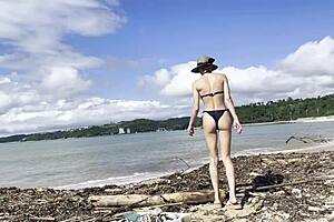 Wow, cleaning that natural beach at the pacific ocean feels so refreshing!