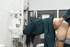 My boyfriend fucked me in the toilet after blowjob, raw and hard