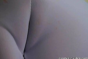 skin tight leggings reveal cameltoe and bubble butt in yoga compilation
