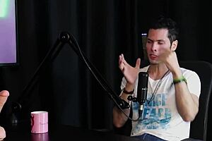 o gang bang marcado tem fetiche de transar no elevador com gays