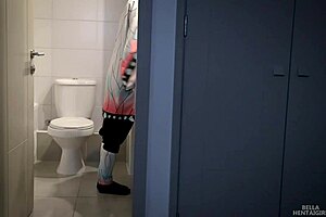 Mitsuri Observes Tanjiro and Shinobu in Toilet