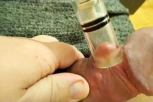 Big ass Finnish gay masturbates and flashes his big cock