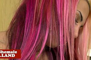 Alternative trans beauty masturbates in lingerie