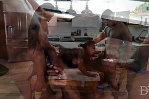 I am voluptuous ebony with big tits and want gangbang with 2 bbc