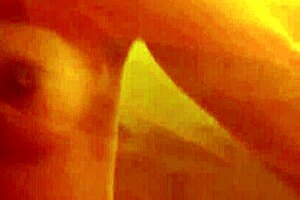 Watch brunette beauty dance nude belly erotically!