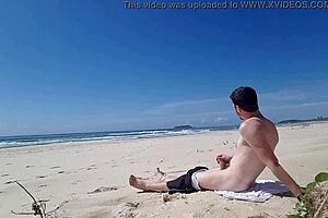 beach jerk off session in public