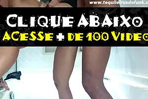 Brazilian cam girl Debora Fantine shows off her ass on webcam