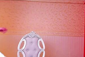 This cam slut performs in a casual narrative of her adventures