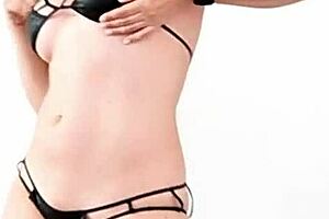 horny nerdy latina-japanese with bubbly butt dances solo, ready to sit on cock