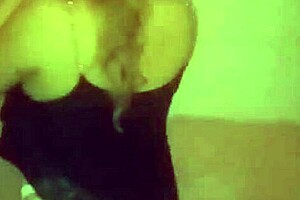 Beautiful blowjob from a Venezuelan beauty