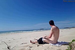 beach jerk off session in public